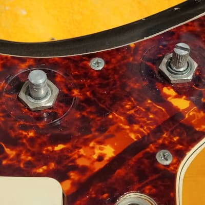 Fender Jazzmaster 1969/70 - Sunburst - 99% original - incl. OHSC + VIDEO CLIP image 11