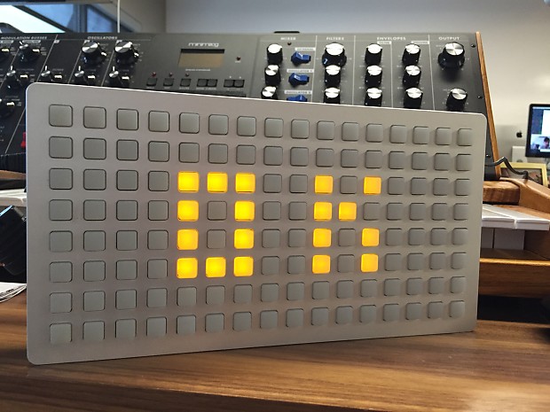 DTM・DAW monome grid 128 (mahogany model) Monome Grid 128: Comprehensive Guide to Features, Setup, and