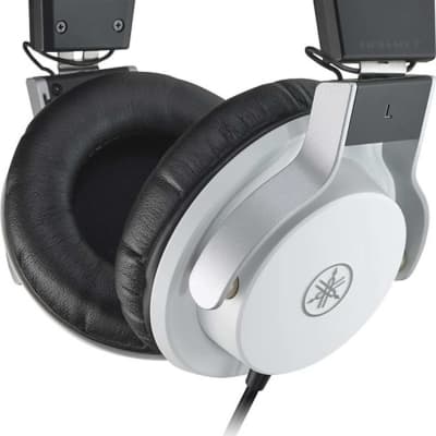 Yamaha HPH-MT7 Closed-Back Headphones, White