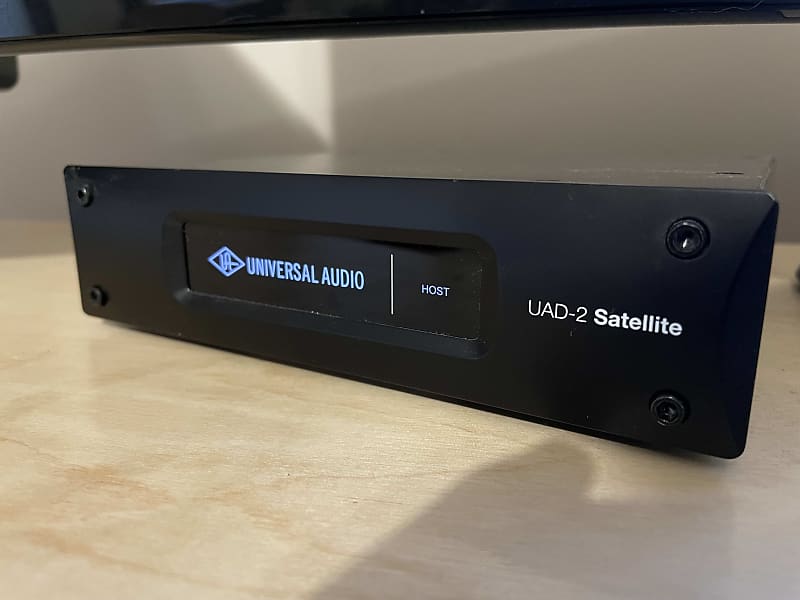 Universal Audio UAD-2 Satellite Thunderbolt QUAD Core DSP 