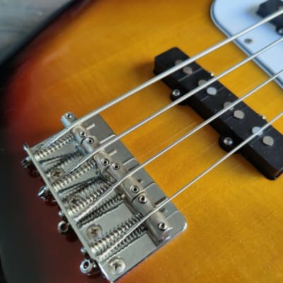 2012 FGN Japan (Fujigen) J-Standard Jazz Bass (Sunburst) image 3