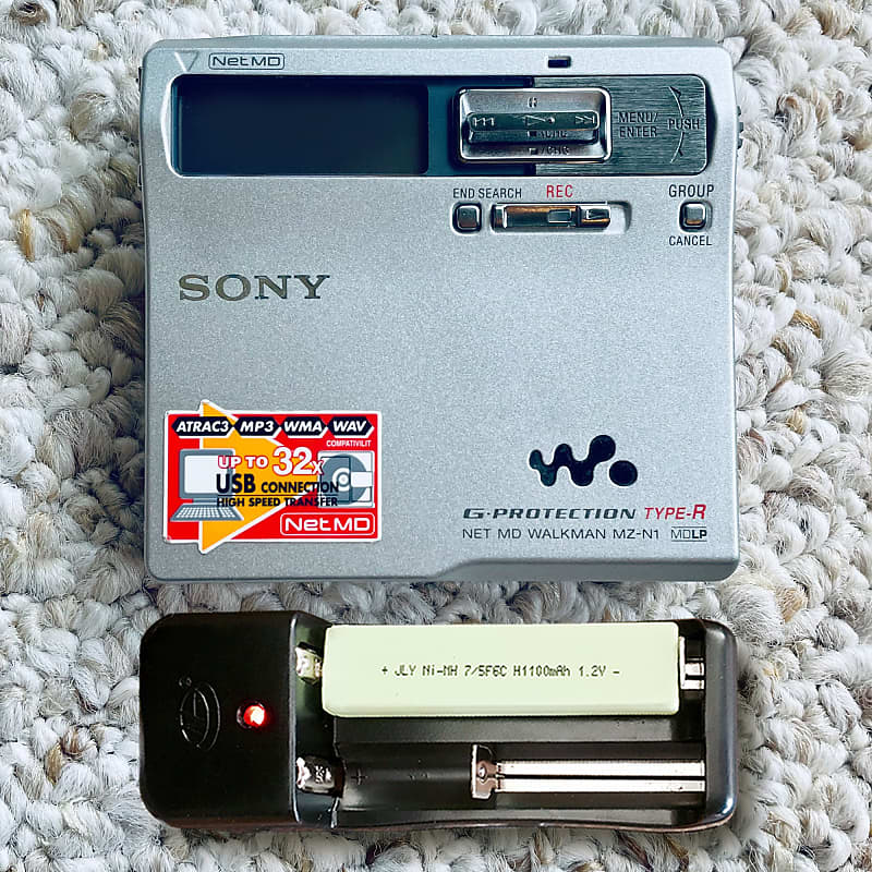 Sony MZ-N1 Walkman MiniDisc Player, Excellet to NM Looking