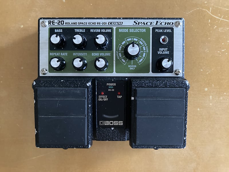 Boss RE-20 Space Echo