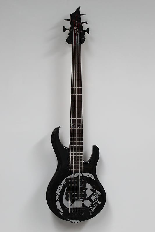 Bc rich deals john moyer bass