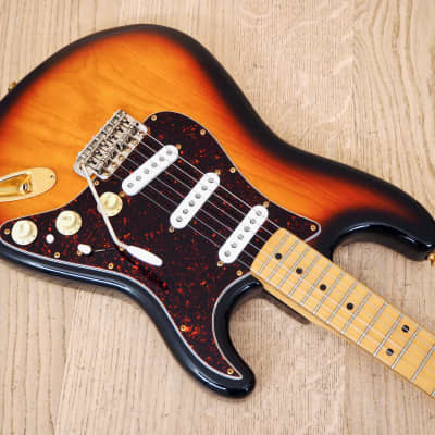 1998 Fender Deluxe Player Stratocaster Ash Body Sunburst w/ Fender Japan Neck image 9