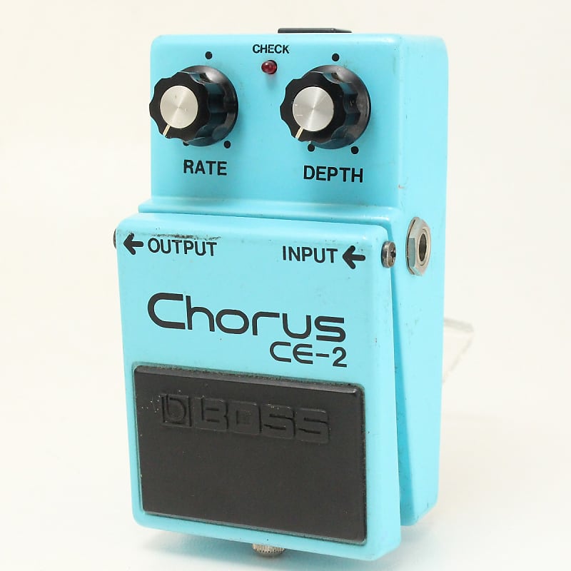 Boss CE-2