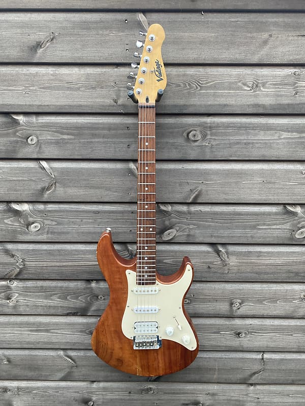 Dark wood deals electric guitar