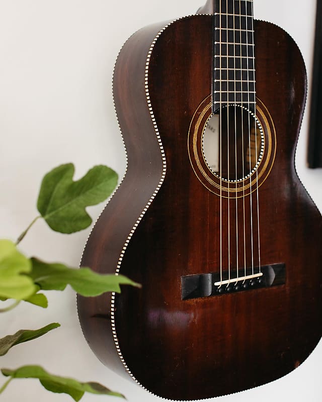 オックスフォード様　コンチョ Overhaul - Oahu Black Zipper Ca. 1930 with new HS Case | Reverb
