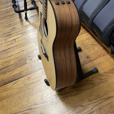 Taylor 114ce Walnut with ES2 Electronics Left-Handed  2022 - Natural image 6