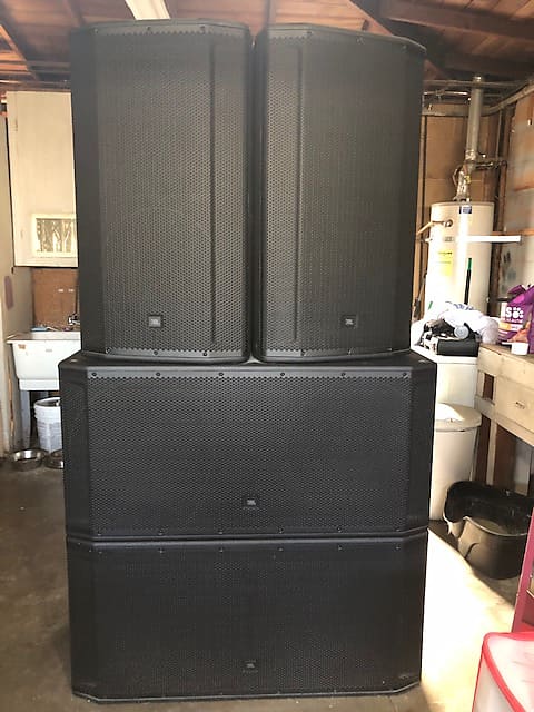 JBL 2 SRX835P 3 Way Tops, & 2 SRX828P Dual Subs w/ Deluxe | Reverb