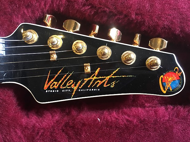 Valley Arts California Pro Electric Guitar w/ Hard Shell Case USA