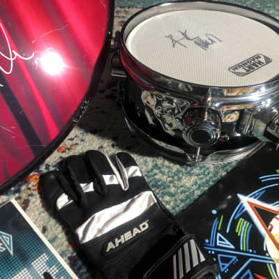 Def Leppard, Rick Allen's Sparkle Lounge 2008 Tour Logo Bass Drum Head, Signed By Whole Band! Plus Tour Artifacts. Authenticated! image 4