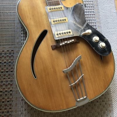 Klira Pinguin –  German Vintage Archtop Jazz Guitar for sale