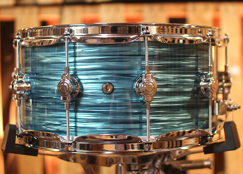 Birch Snare Drum 6.5x14 Turquoise Oyster-