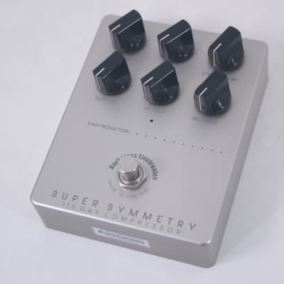 上品 配信機器・PA機器・レコーディング機器 Darkglass Symmetry Super Electronics  配信機器・PA機器・レコーディング機器 - landenbergstore.com