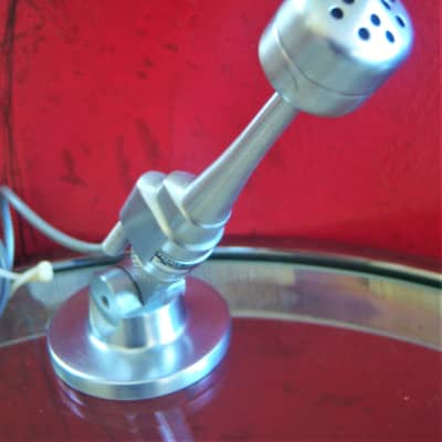 Vintage 1950's Turner 80X crystal microphone Satin Chrome w cable and stand image 3