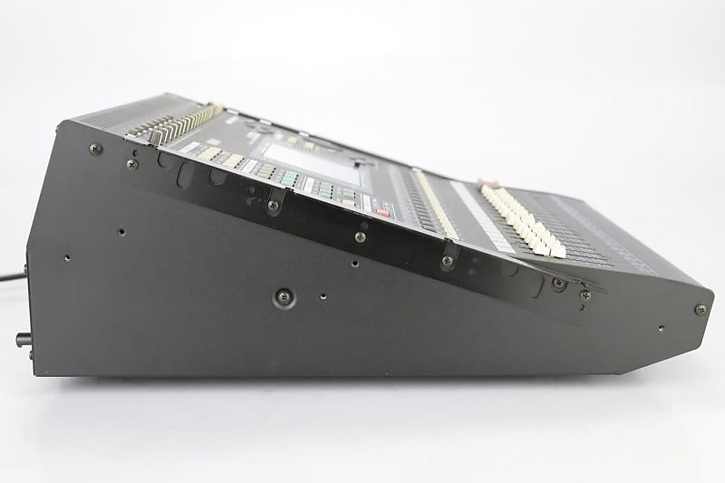 YAMAHA 03D 16-Channel Digital Audio Mixing Console w/ YGDAI
