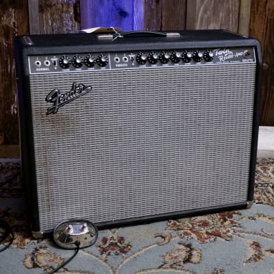 Fender '65 Twin Reverb Reissue 85-Watt 2x12