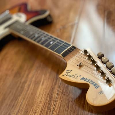 Fender Mustang Antigua 1978年製 S/N:S824219 買取りました