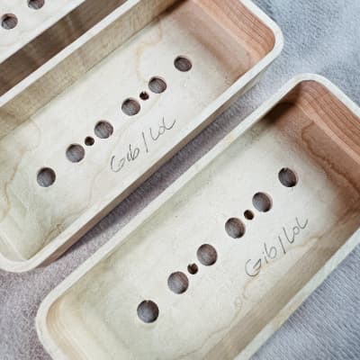 Guilford Flame Maple P-90 Pickup Covers Set of 3 - Fits Gibson & Lollar image 6