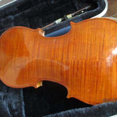 Ensemble Brand  7/8 size Violin. with case and bow image 1
