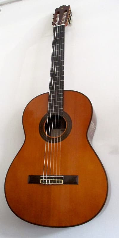 Yamaha G-250S 1979 - 81 solid top vintage classical guitar (incredible tone  )