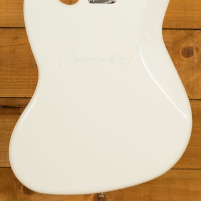 Fender Player Jazz Bass V | Pau Ferro - Polar White image 2