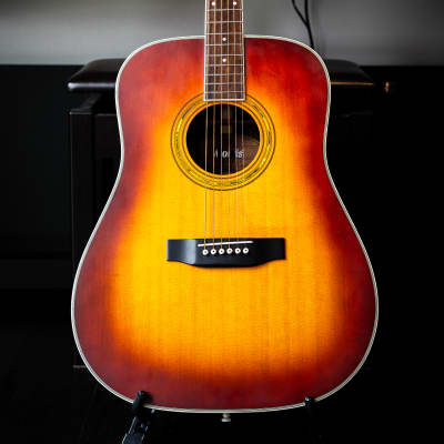 MADE IN JAPAN 1975 - MORRIS W45 - ABSOLUTELY AMAZING D45