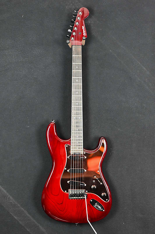 Blade Levinson R-4 in transparent red from the 90s | Reverb Canada