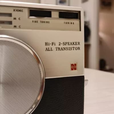 VINTAGE NATIONAL PANASONIC RADIO TRANSITOR/MADE IN JAPAN/1963 image 8