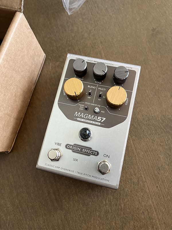Origin Effects MAGMA57 Amp Vibrato and Drive Reverb