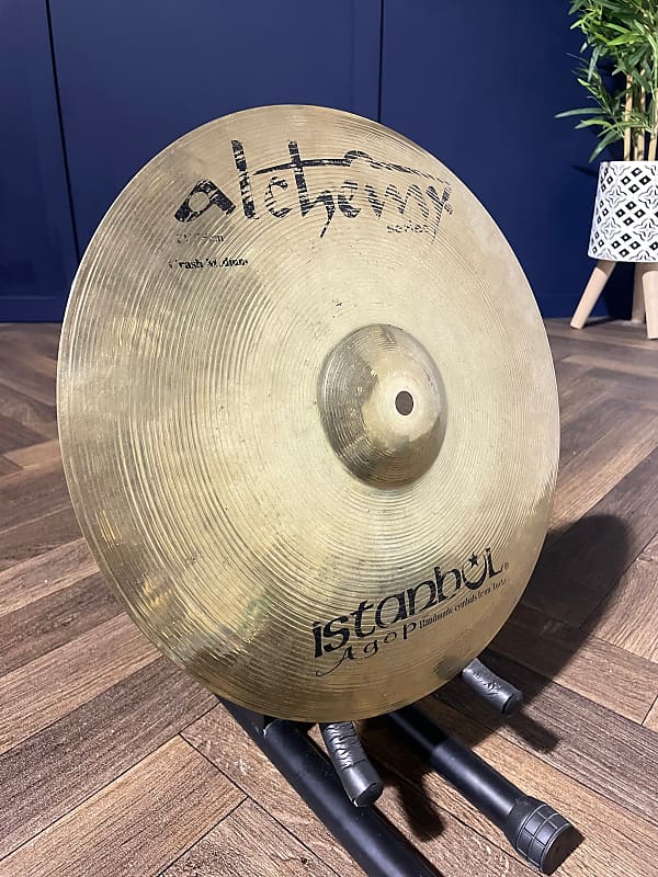Istanbul Alchemy Medium Crash 14"/35cm Cymbal / Drum Reverb