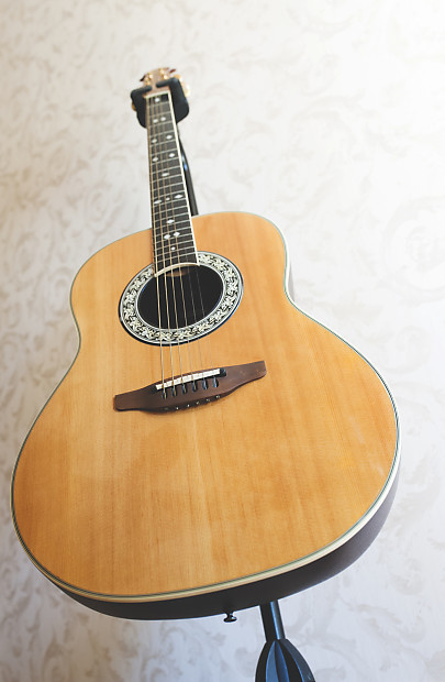 Ovation Semi Acoustic 1983 Natural image 1