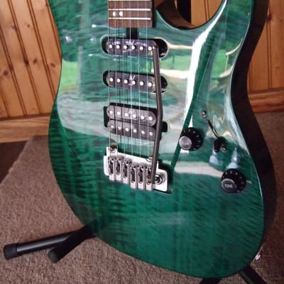 Washburn Mercury Series RARE MG-701 1994 Trans Green