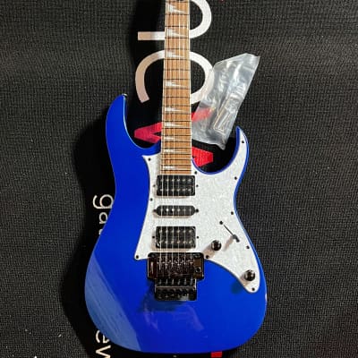 Ibanez RG550XHBSP RG Series 30-Fret Extended Range - Blue Sparkle 