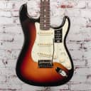 Fender B-Stock American Ultra Stratocaster®, Rosewood Fingerboard, Ultraburst