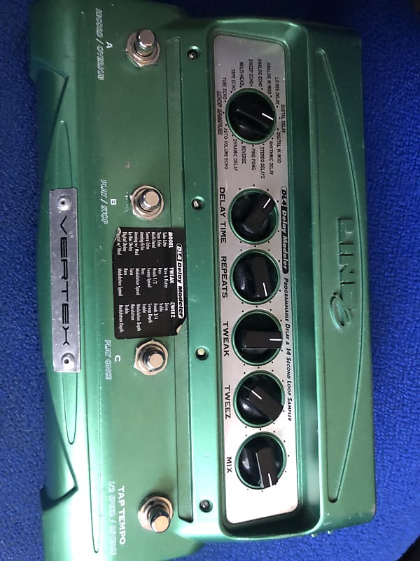 VERTEXMODDED Line 6 DL4 Delay Modeler 1999 - 2021 - Green image 1