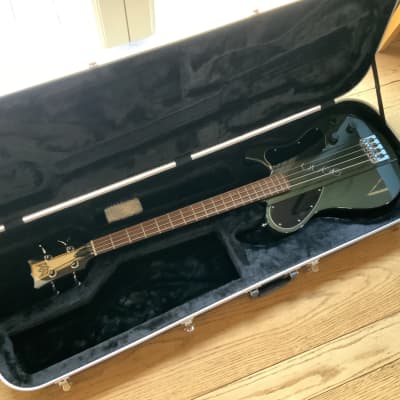 Blast Cult Thirty2 4-String Bass Omen Green Metallic for sale