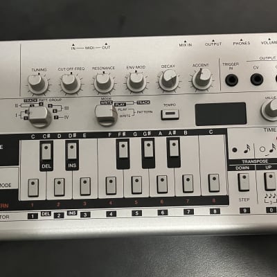 Roland TB-03 Boutique Series Synthesizer Module Bass Line Roland TB-03 Boutique Series Synthesizer Module Bass Line