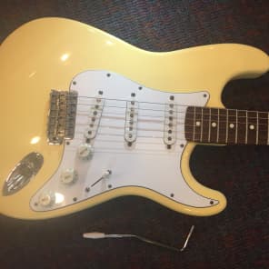 Gently Used Fender Strat MIM 50th Anniversary Model-Excellent