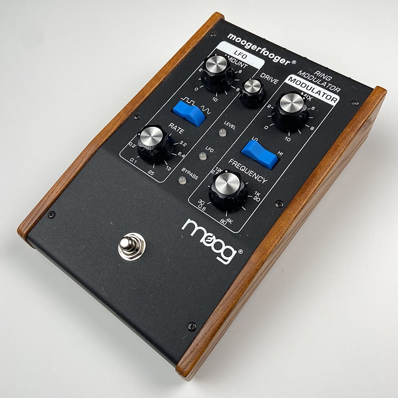 Moog Moogerfooger MF-102 Ring Modulator