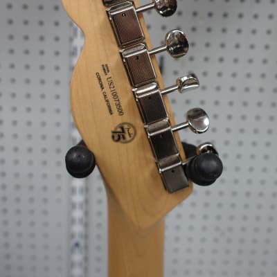 Fender Telecaster 2021 - Vintage white image 4