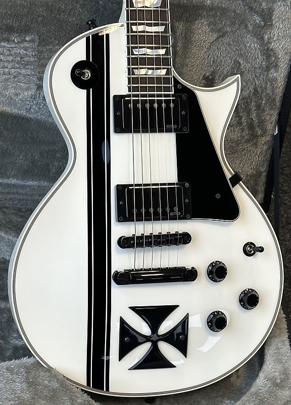 ESP Custom Shop Iron Cross Snow White James Hetfield Model Mint & Complete image 1