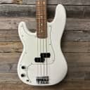 Fender Player Precision Bass Left-Handed with Pau Ferro Fretboard 2018 - Present - Polar White