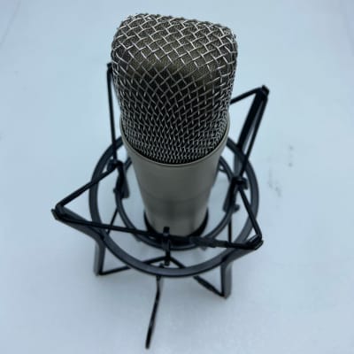 RODE NT1-A Large Diaphragm Cardioid Condenser Microphone image 3