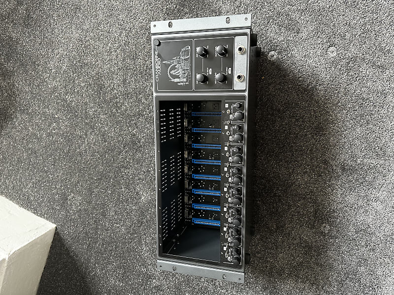 Cranborne audio 500adat 8 slot 500 series rack | Reverb