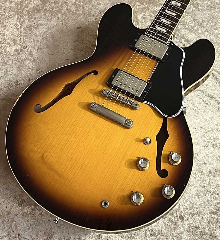6/30まで出品gibson custom shop es-335 aged Gibson Custom Shop 1964 ES-335 Reissue Bigsby Custom Made