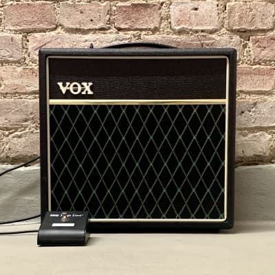 🎸 VOX PATHFINDER 15 / V9158 / Korea / „Blue Bulldog“ / one of the