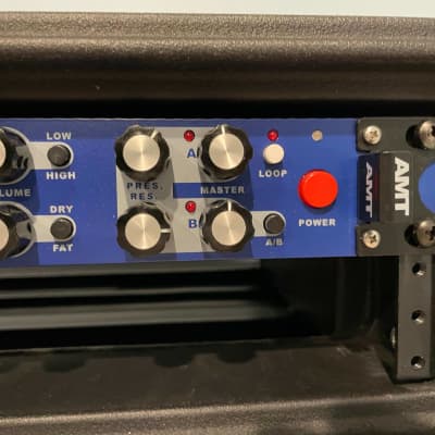 AMT SH-100, 100 Watt, 4-Channel, Solid State Amp, 1U Rack, with Case image 6