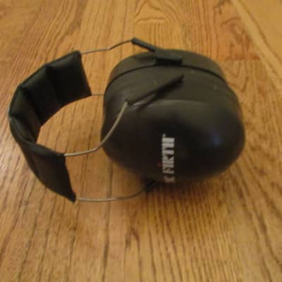 Vic Firth DB 22 Sound Isolation Ear Protection Headphones, For Drummers & Musicians - Mint! image 1